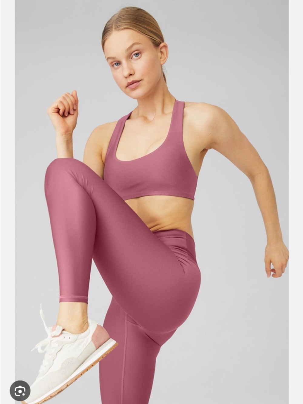 Alo airlift bra - Picture 5 of 5